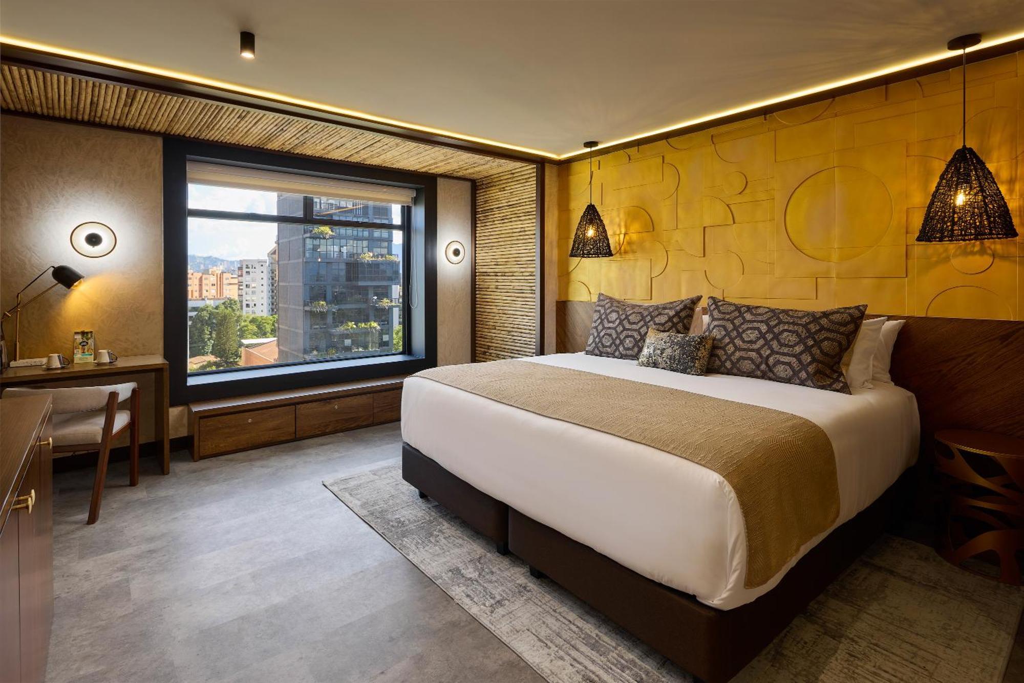 Golden Valley Hotel Medellín Exteriör bild